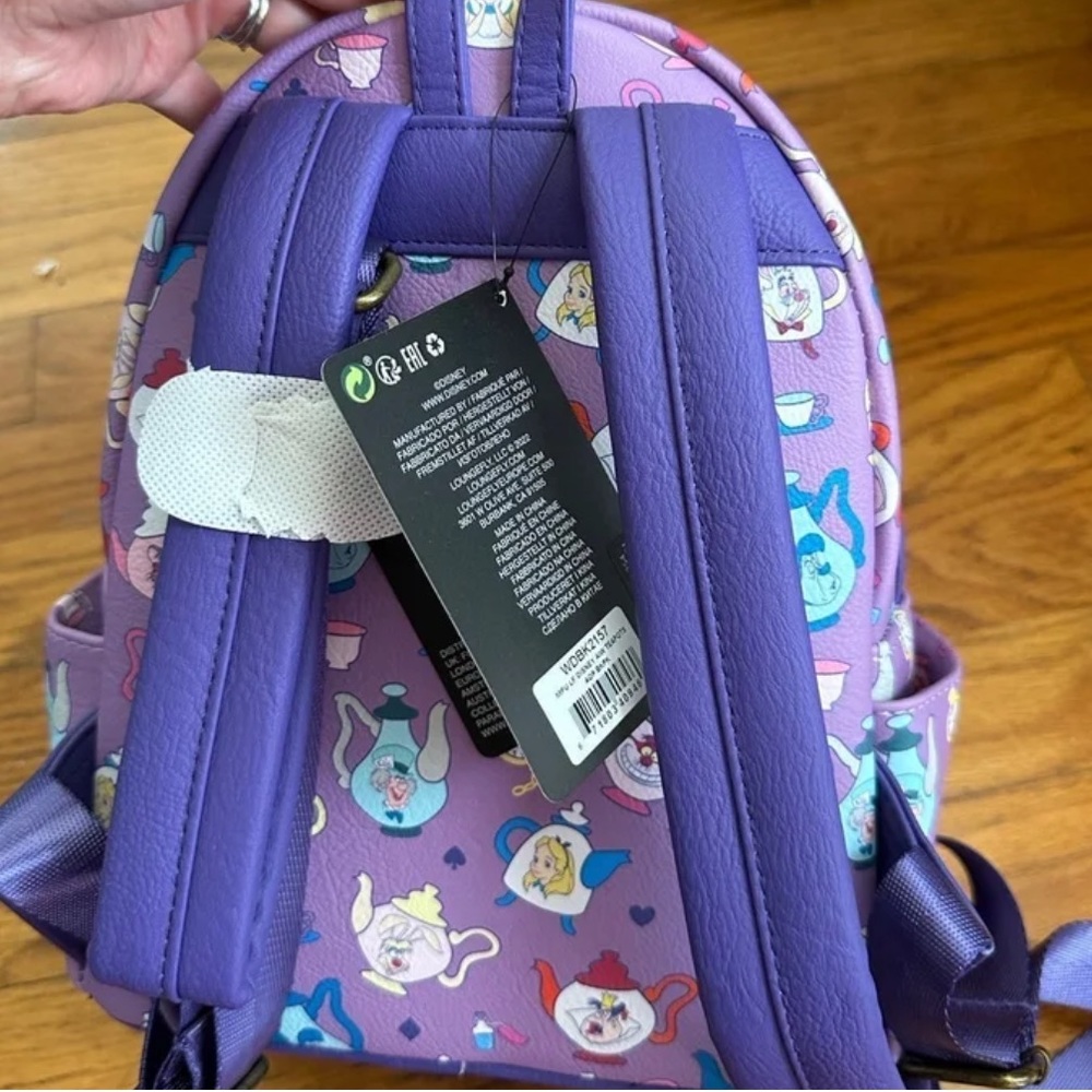 Loungefly Disney Alice in wonderland teapot mini backpack - Picture 2 of 3